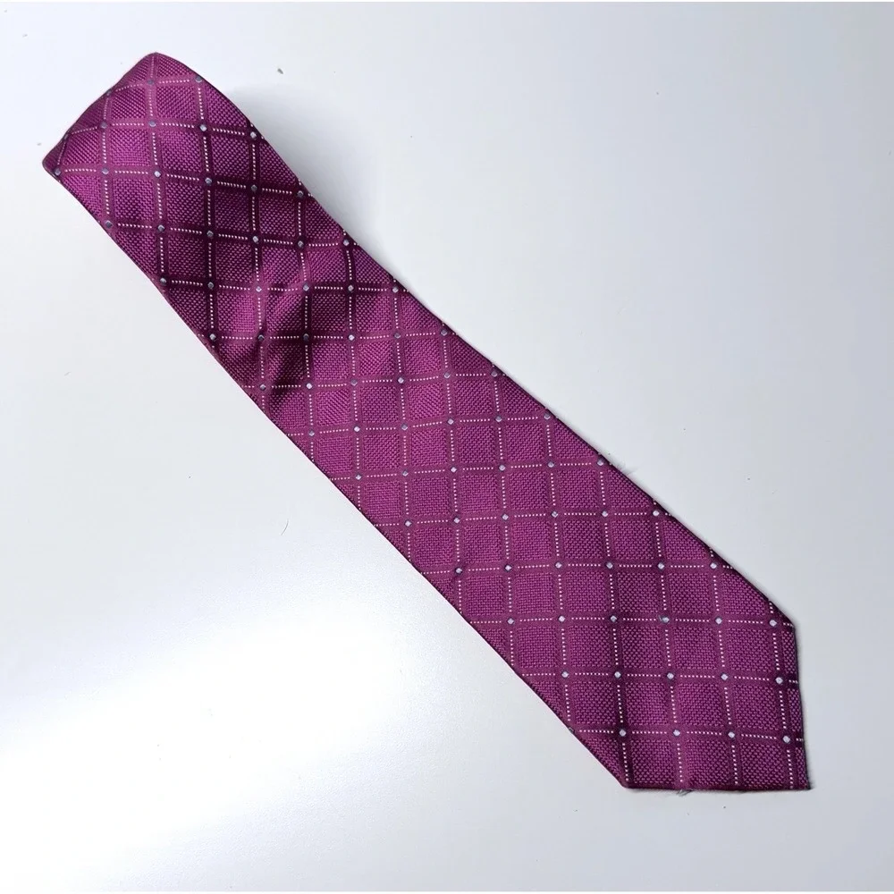 Geoffrey Beene Necktie Pink Check Old Money Preppy Ivy League Menswear Tie‎
